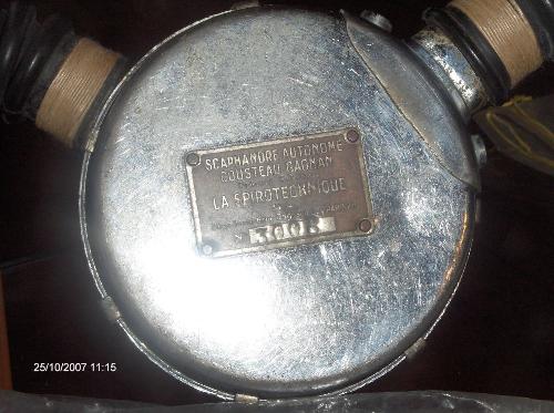 Automat CG 45 z 1947r.(na stoisku Aqua Lung`a)